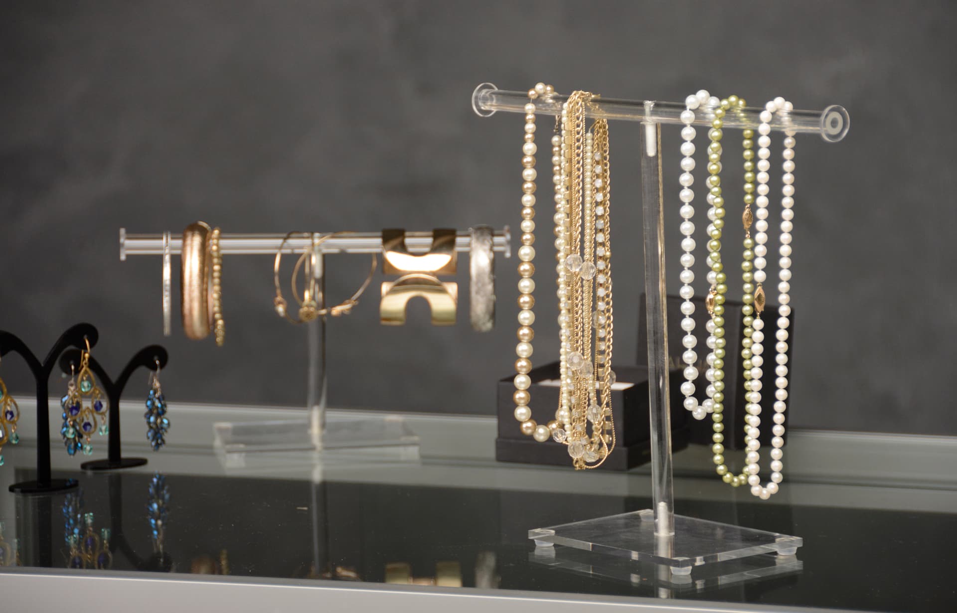 T Bar Necklace Display