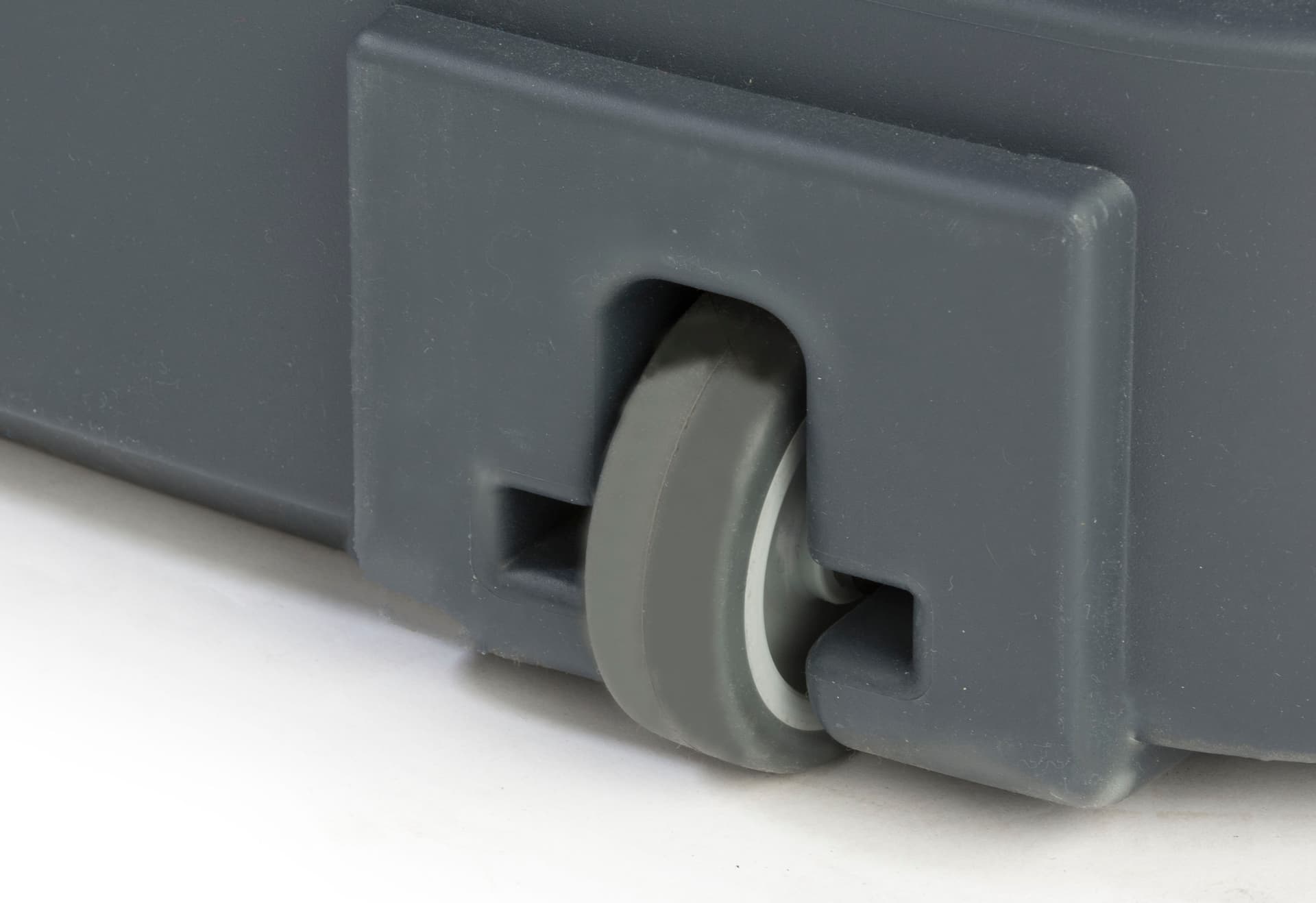 Shipping case counter kit with wheels