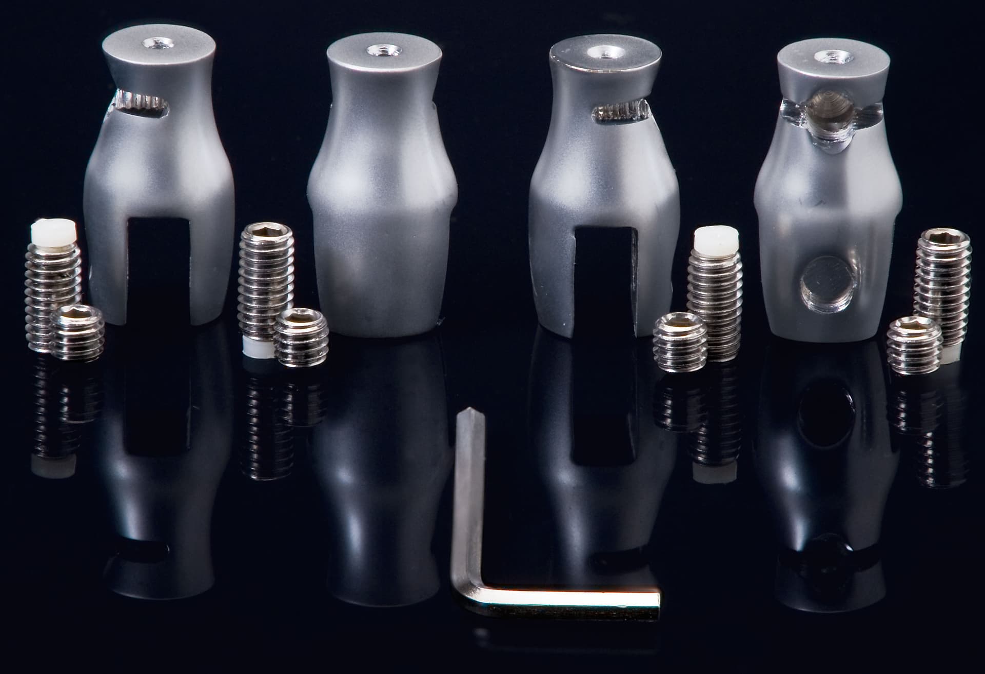 Cable Clamp For Hanging Acrylic Panels