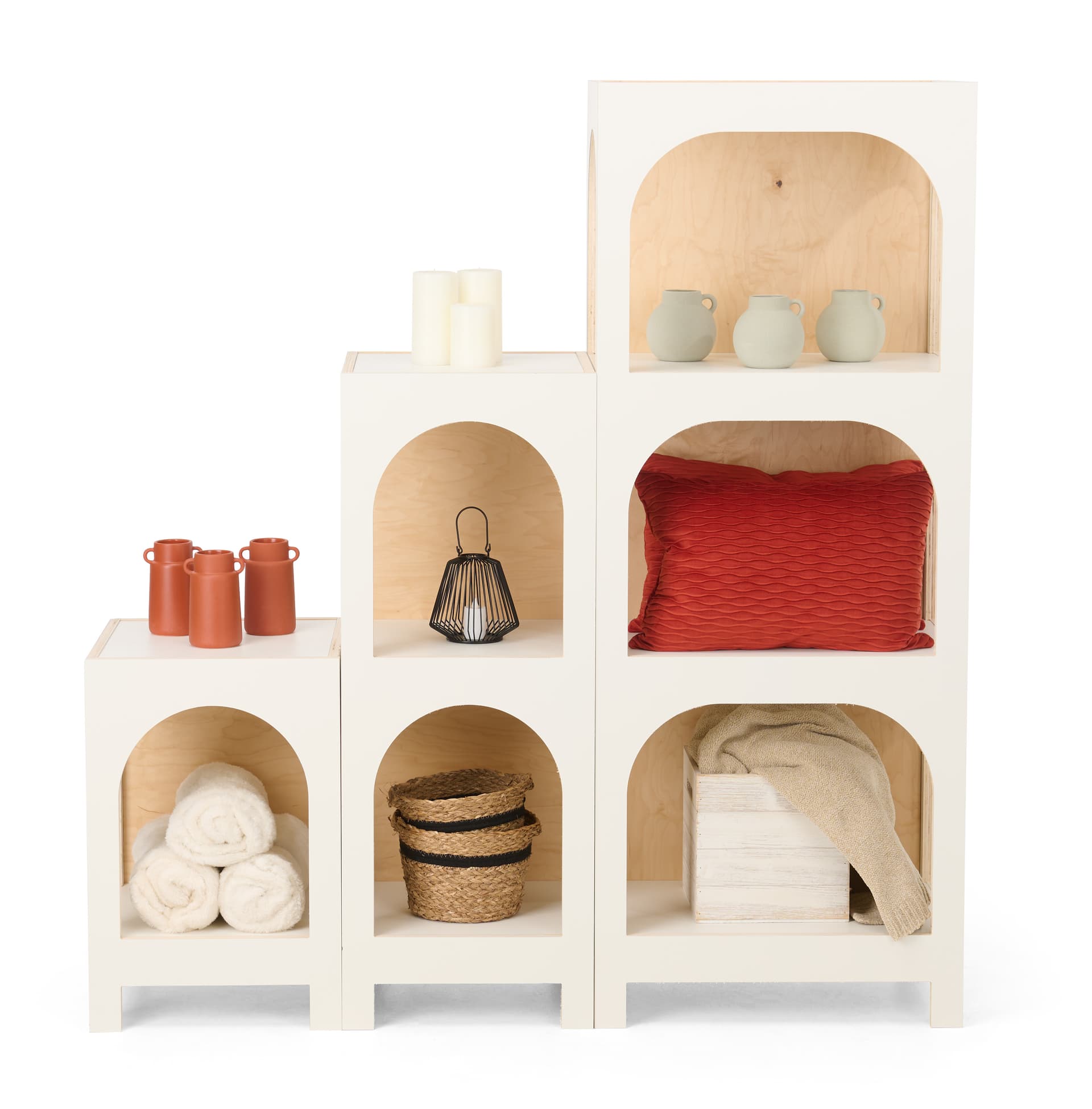 Arch display shelf with modular design capabilities 