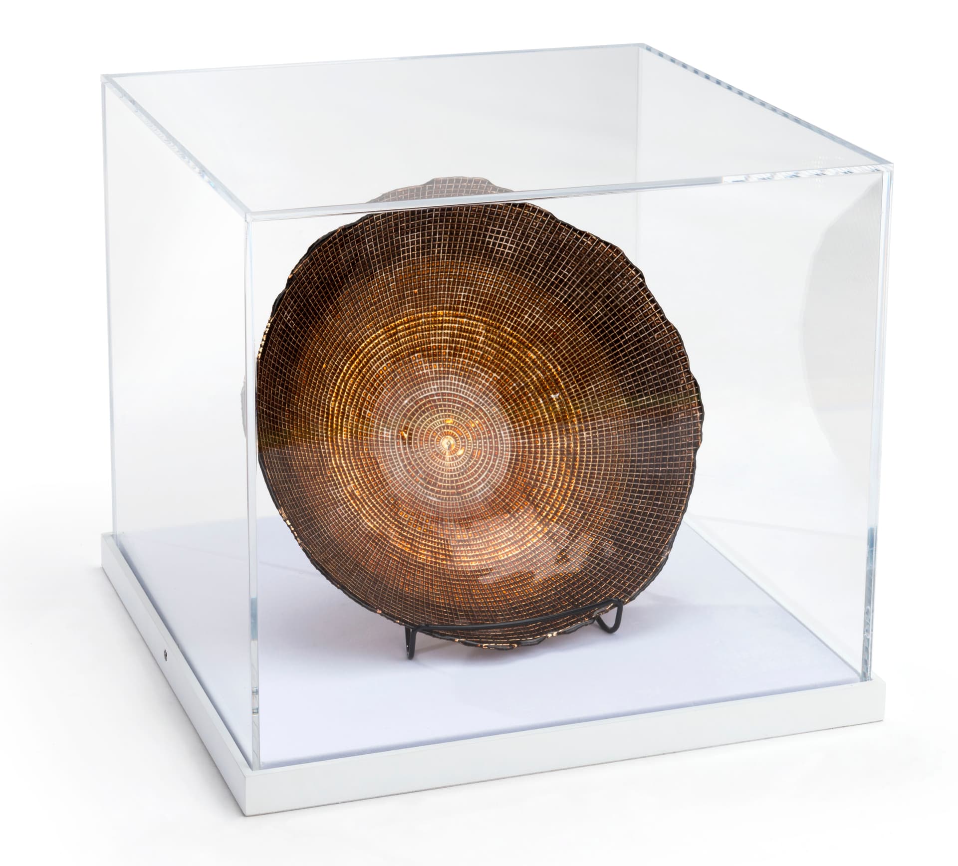 Tabletop Gallery Display Showcase | 16”H x 16”W x 14”D | Displays2Go
