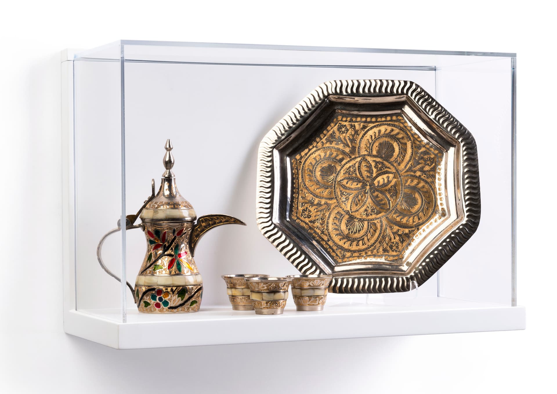 Museum Style Wall Mount Display Box Hanging