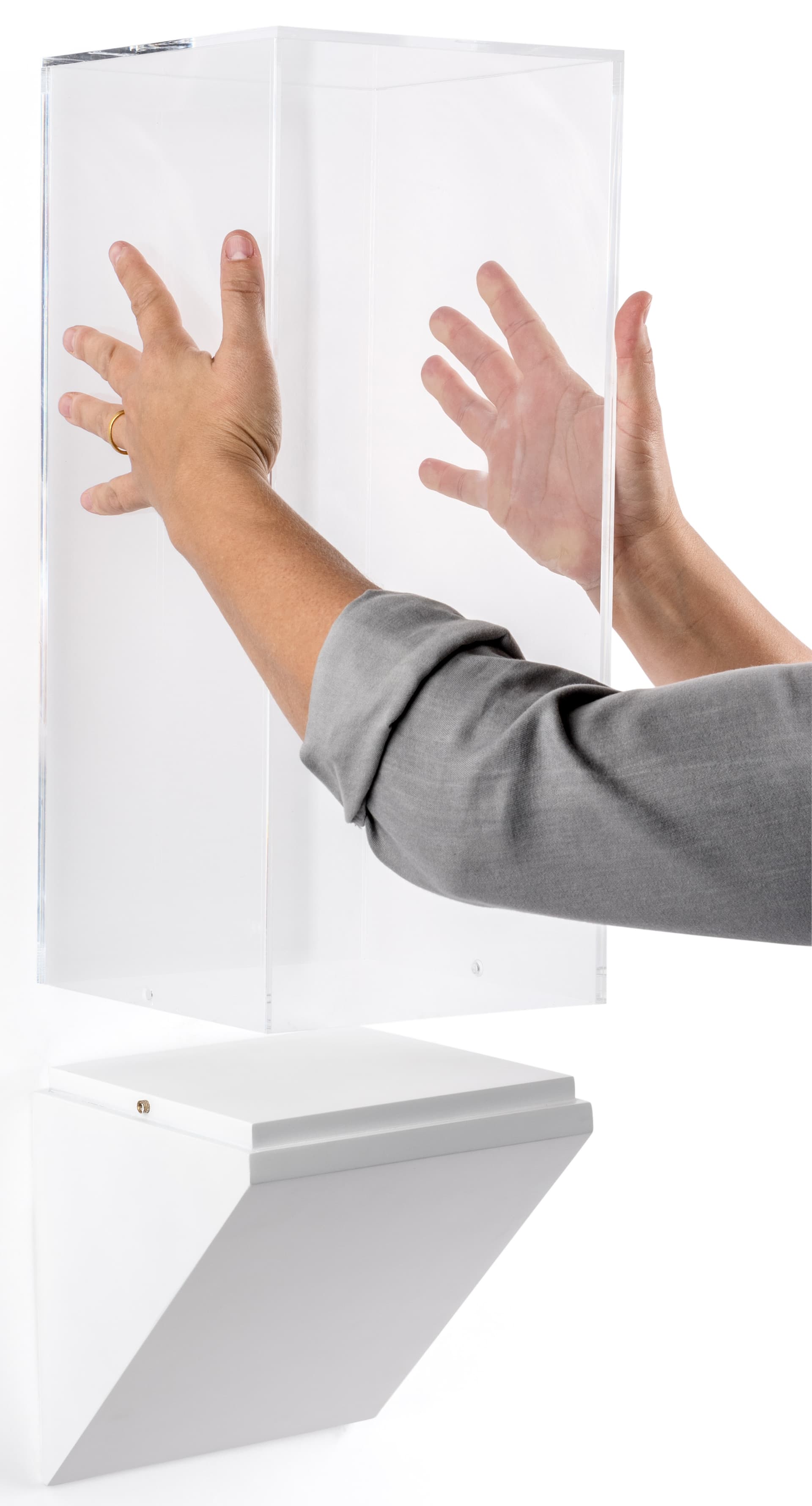 Wedge bottom wall display pedestal is simple to assemble and disassemble