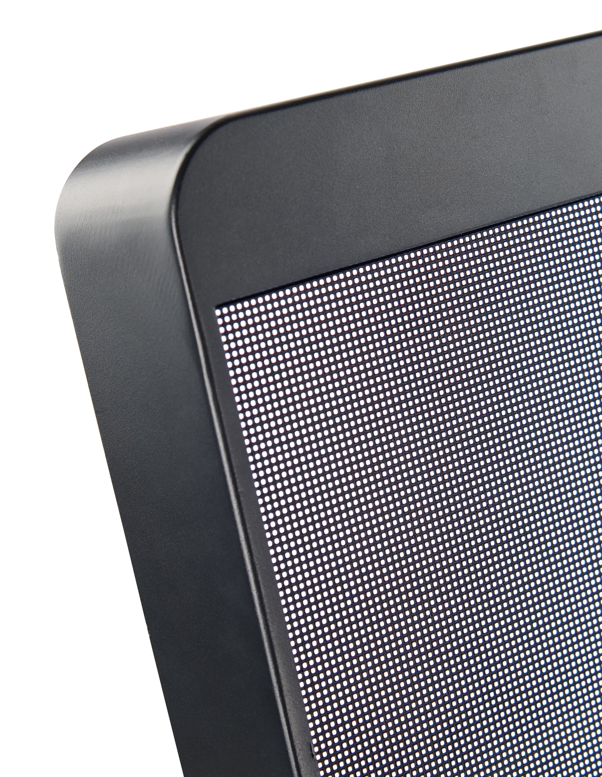 Digital sidewalk sign with 2.5mm pixel pitch