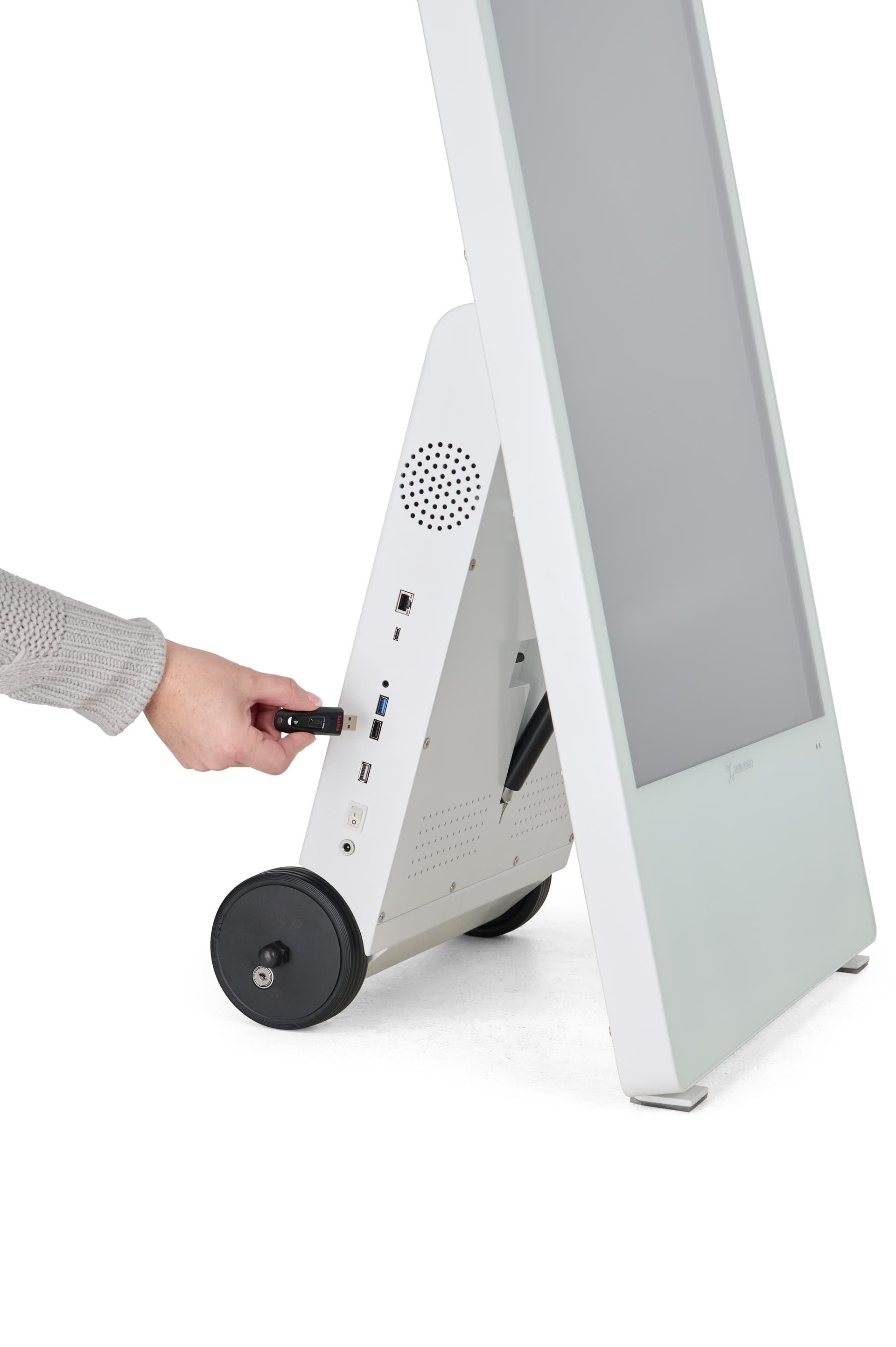 Mobile digital signage with USB ports