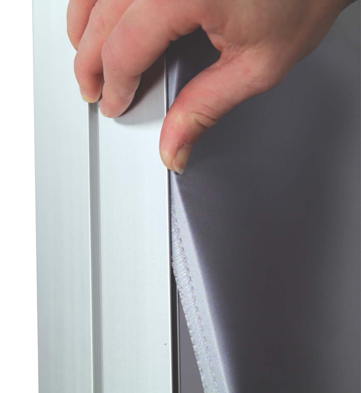 Vector Backwall with Silicone Edge Graphics