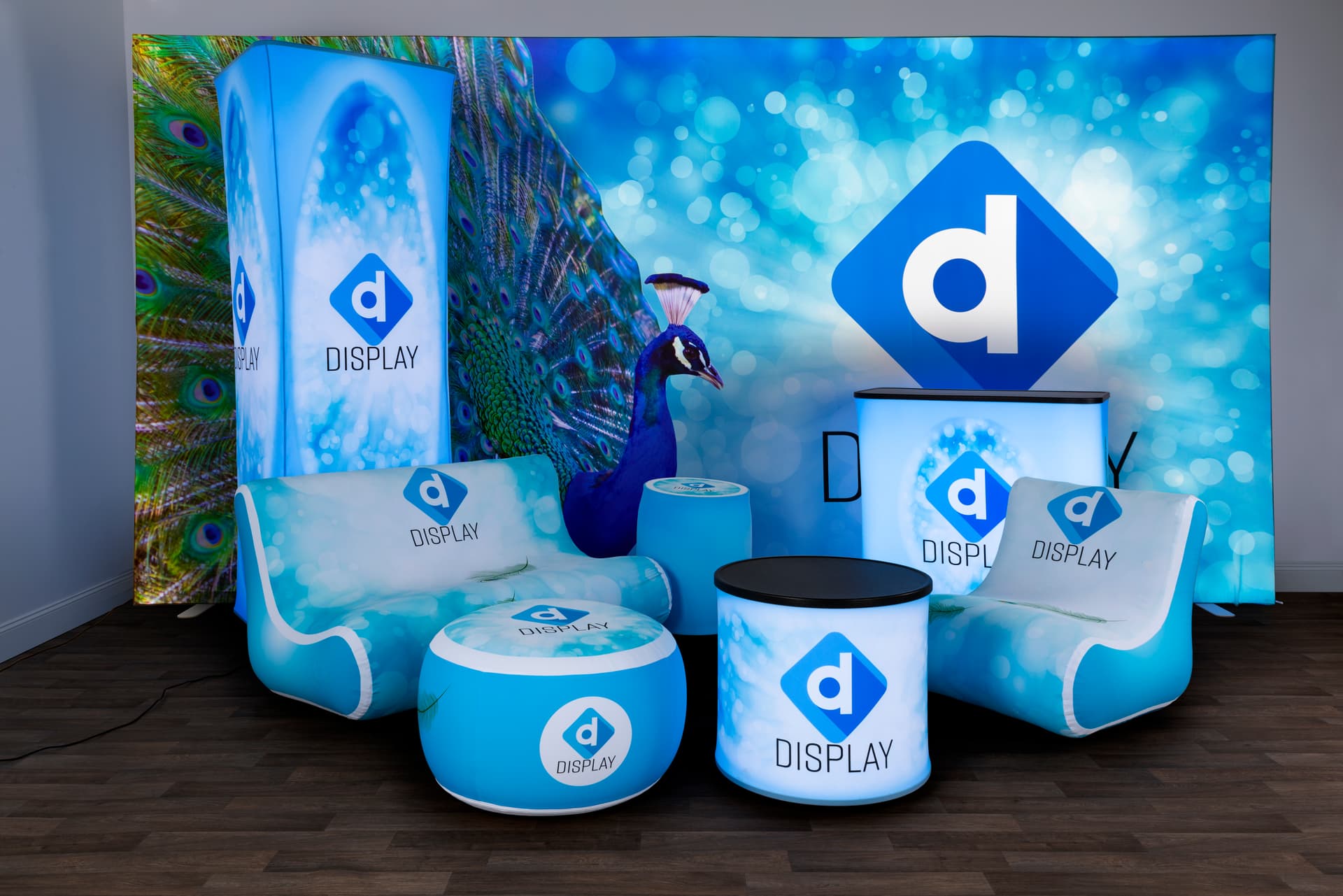 blow up chair for trade shows saves time