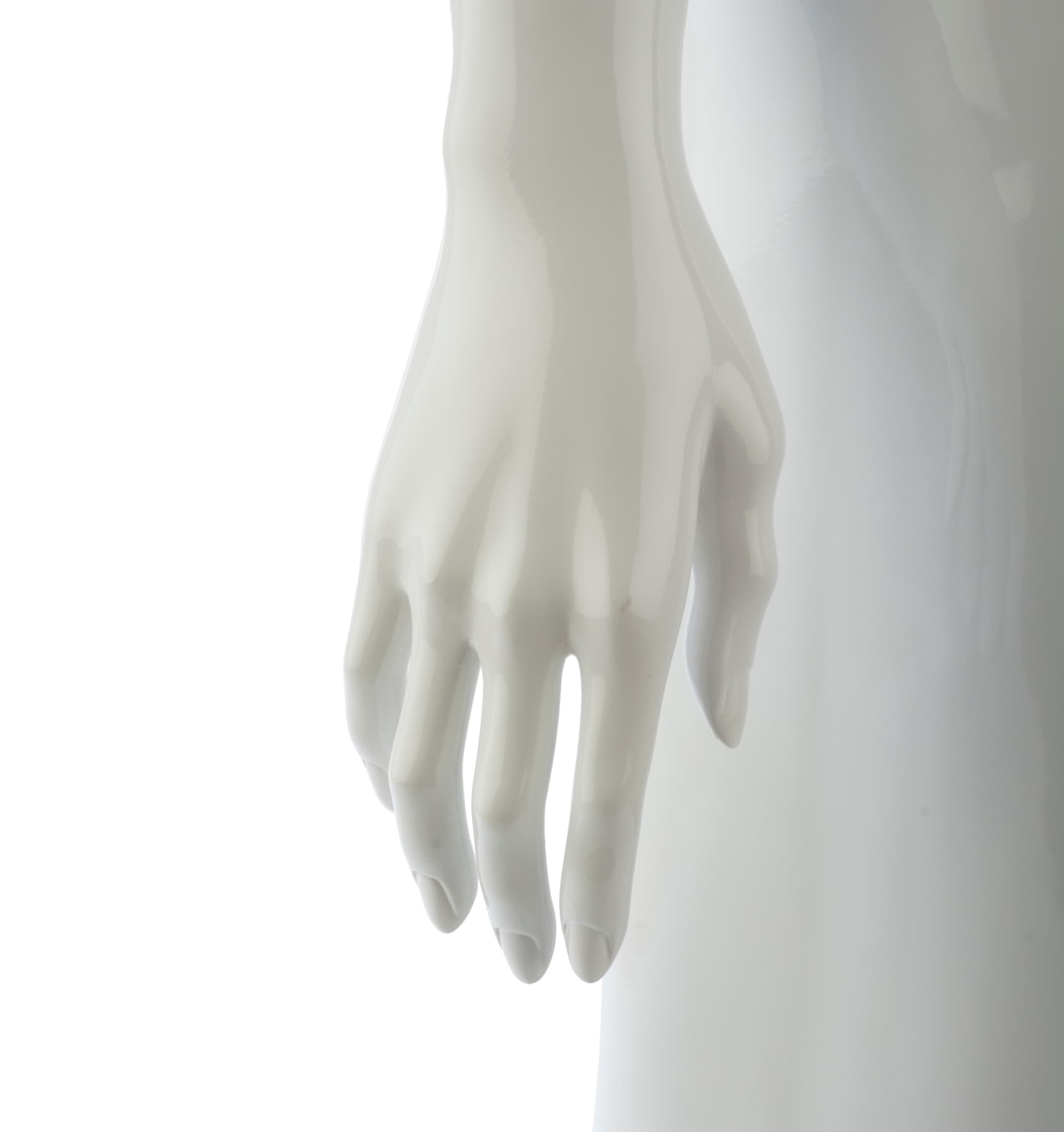 Flexible Female Mannequin is Poseable