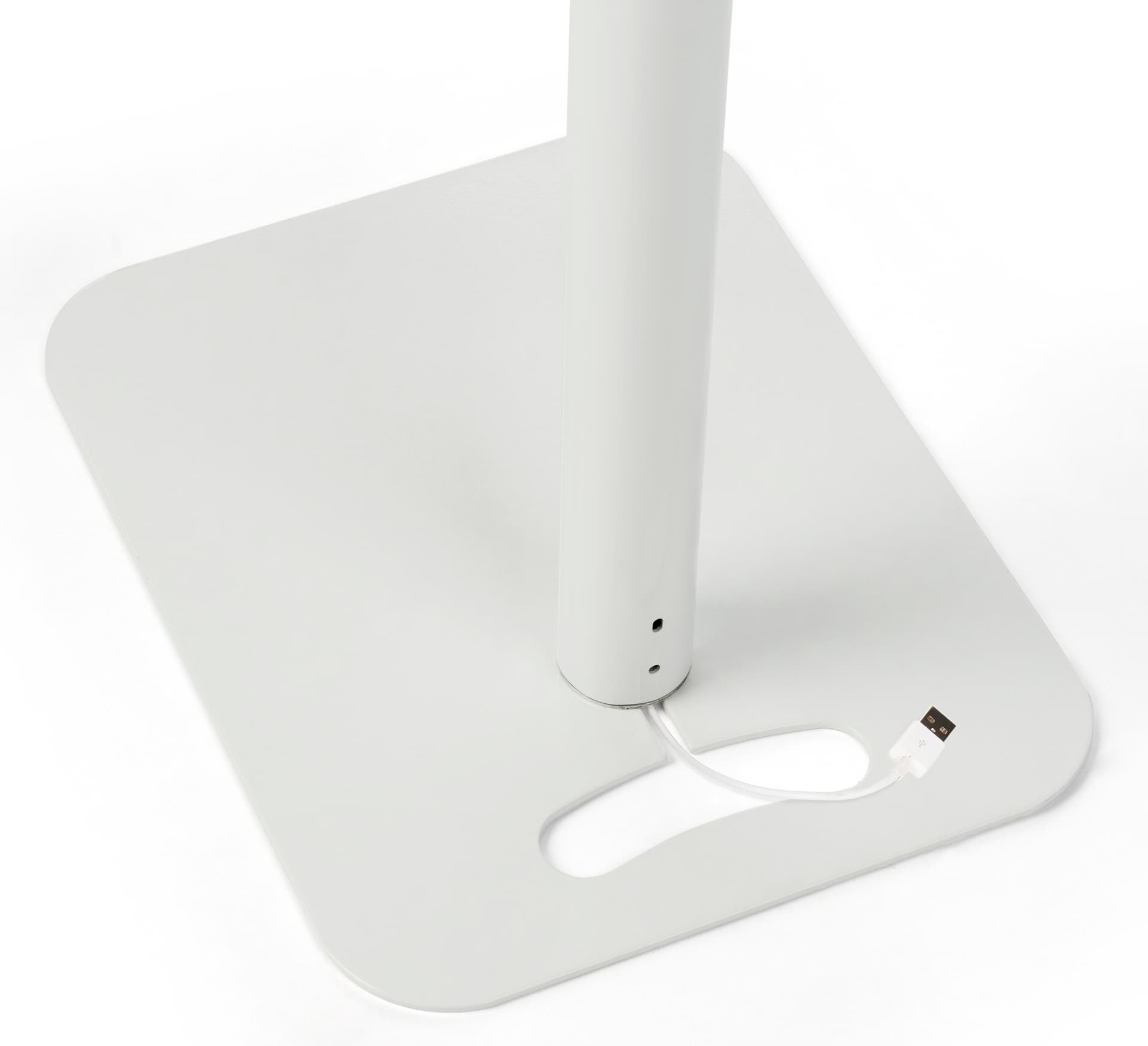 11" iPad pro adjustable stand with cord management sytem pole 