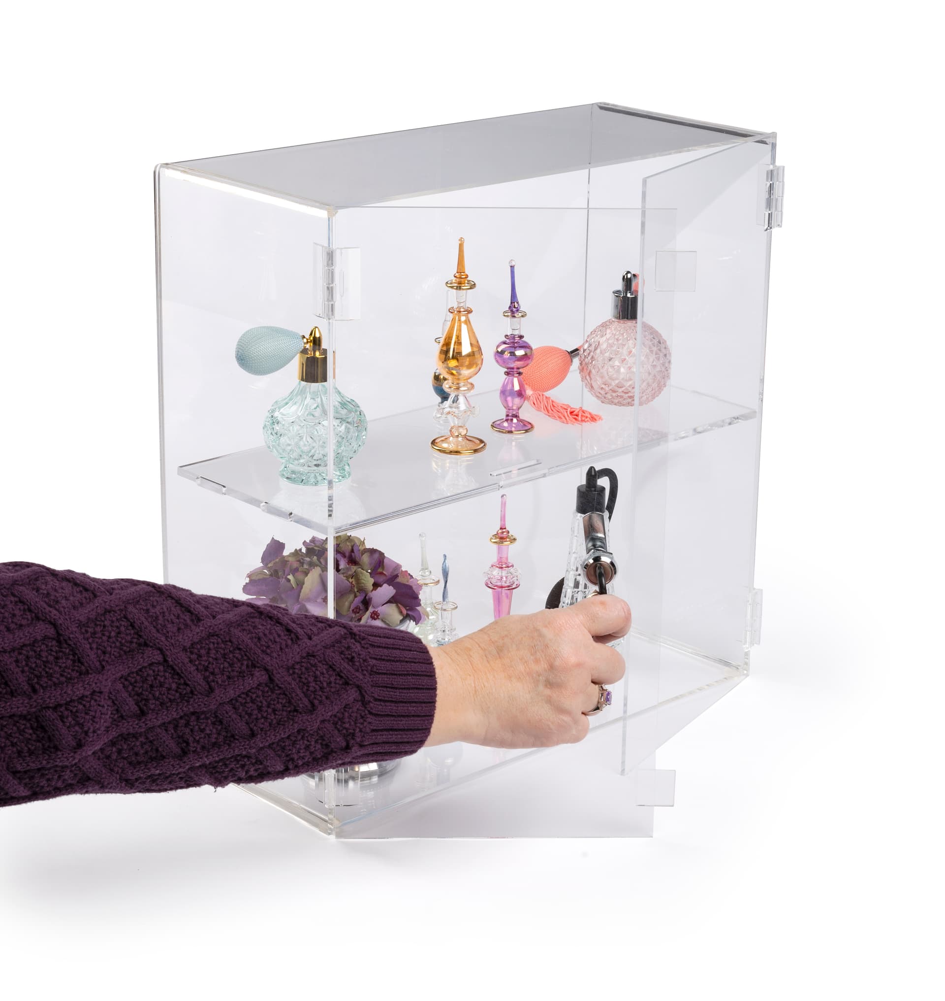Recycled Acrylic Countertop display cases with 16.9 inch width