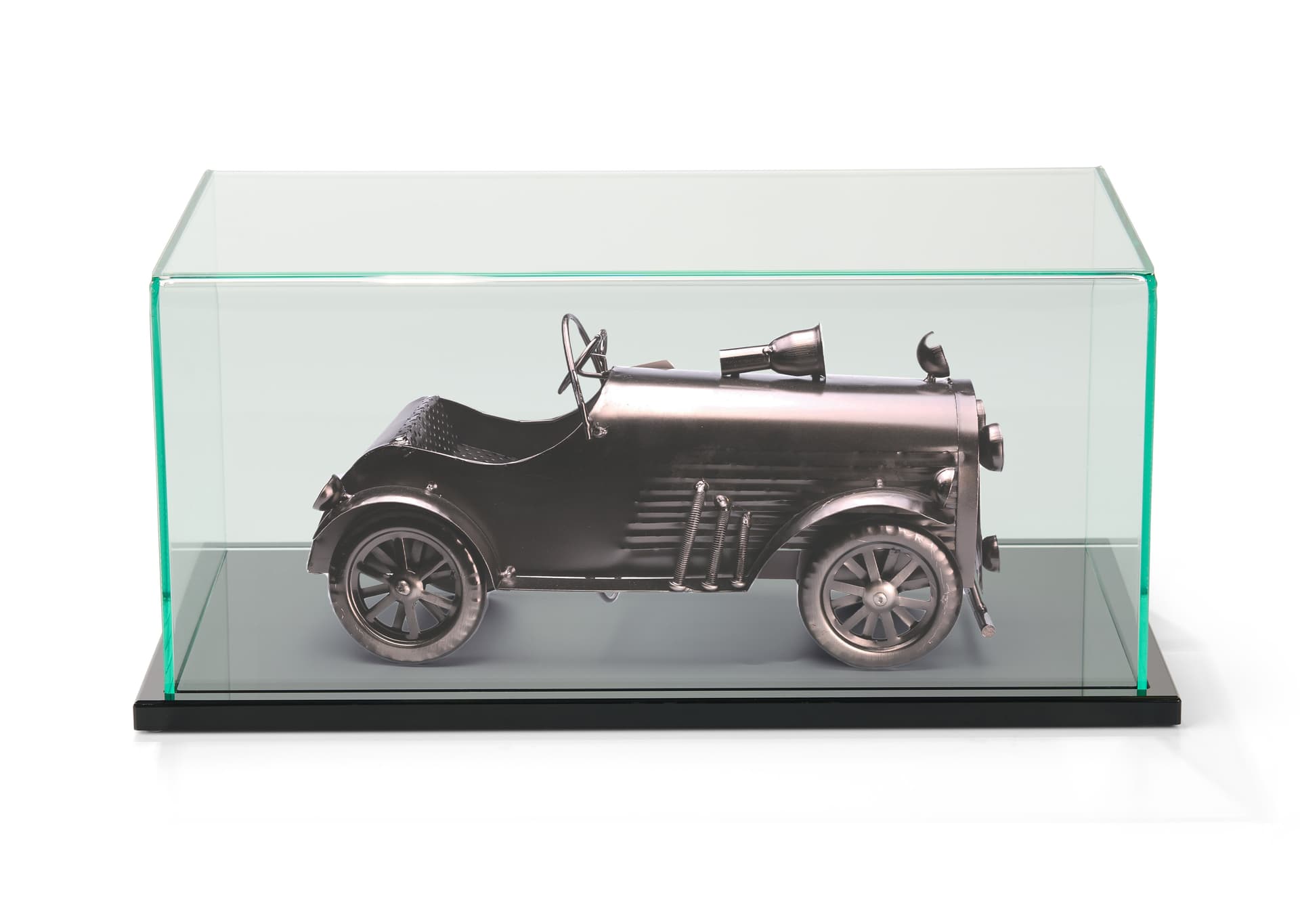 1:18 display case with modern design transparent for full visibility