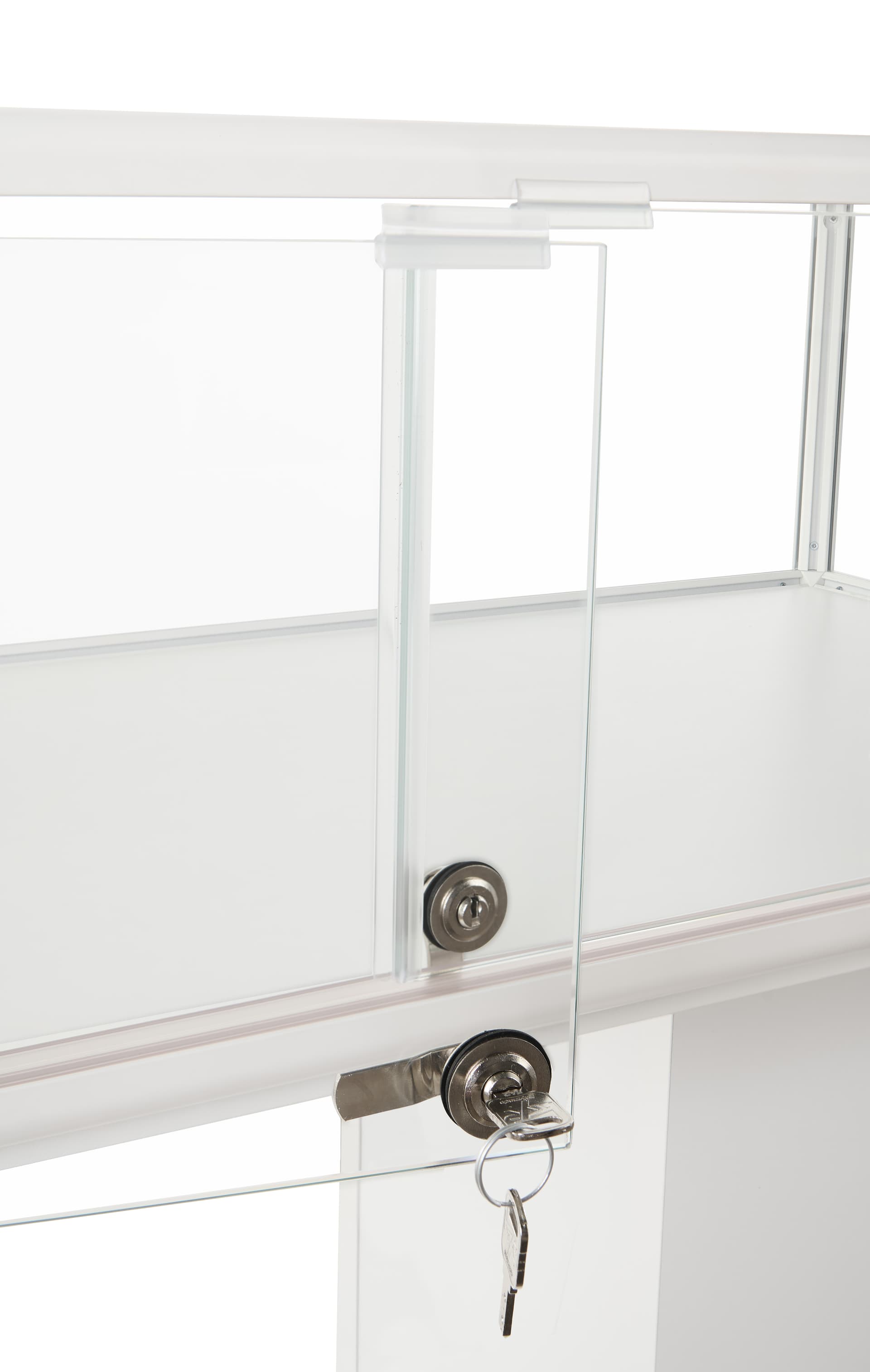 Table display case with cam lock and key