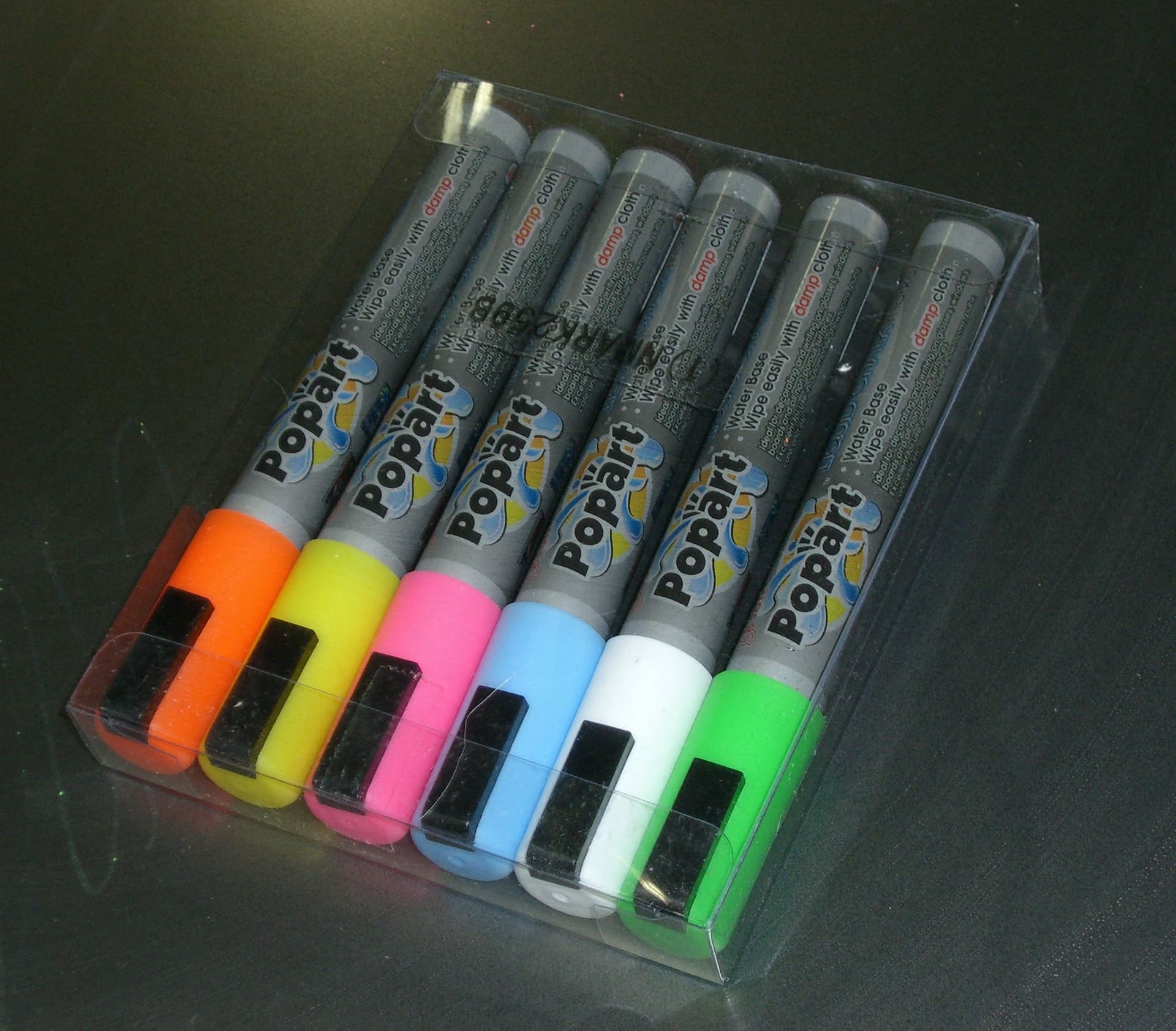neon markers