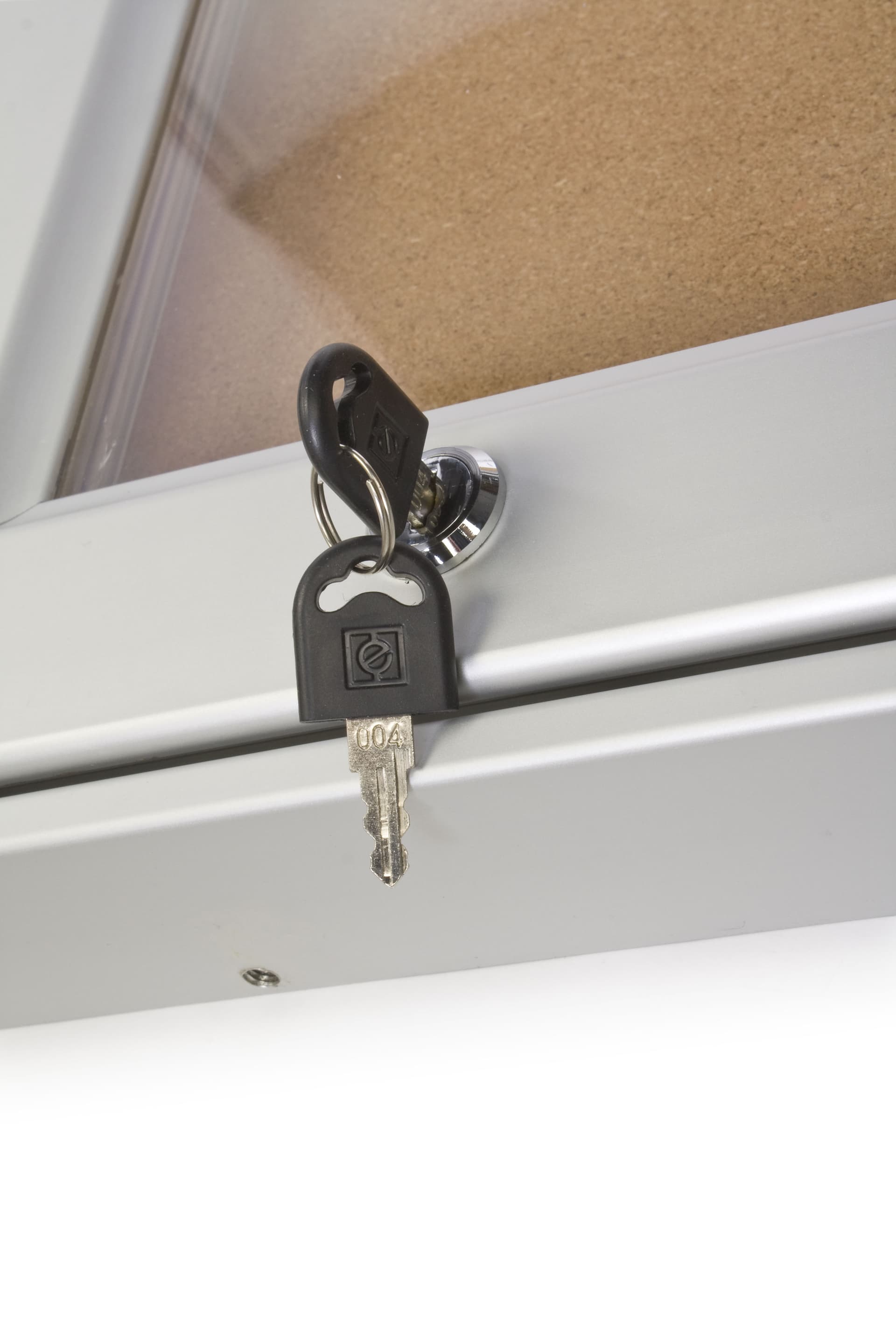 Outdoor Corkboard: w/Locking Door 13" x 19"