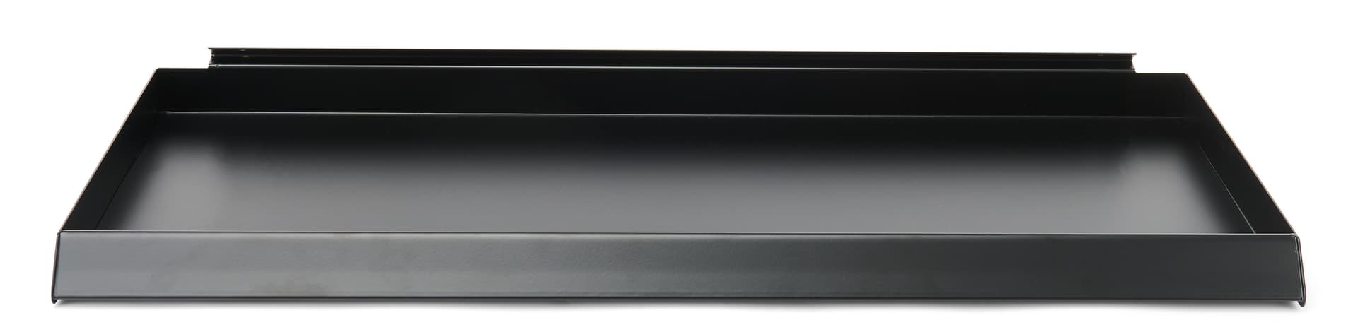 Slatwall shelf with small and large size 