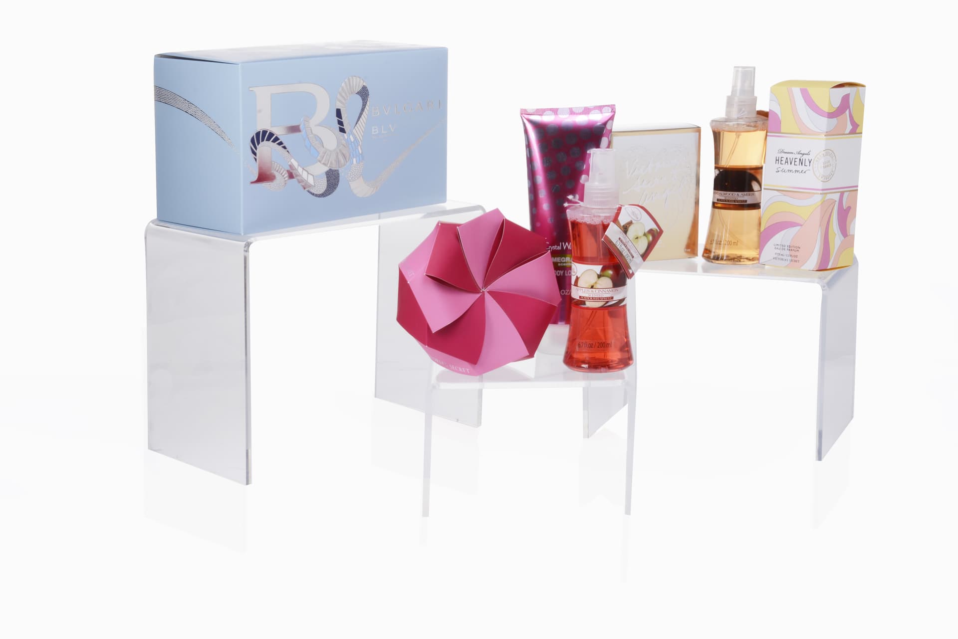Recycled lucite risers with U-shaped design 