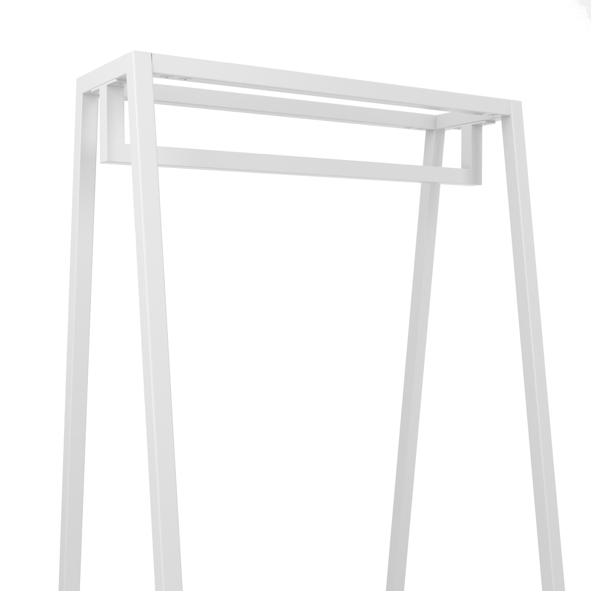 Retail clothes rack with 21 inch wide hang bar 
