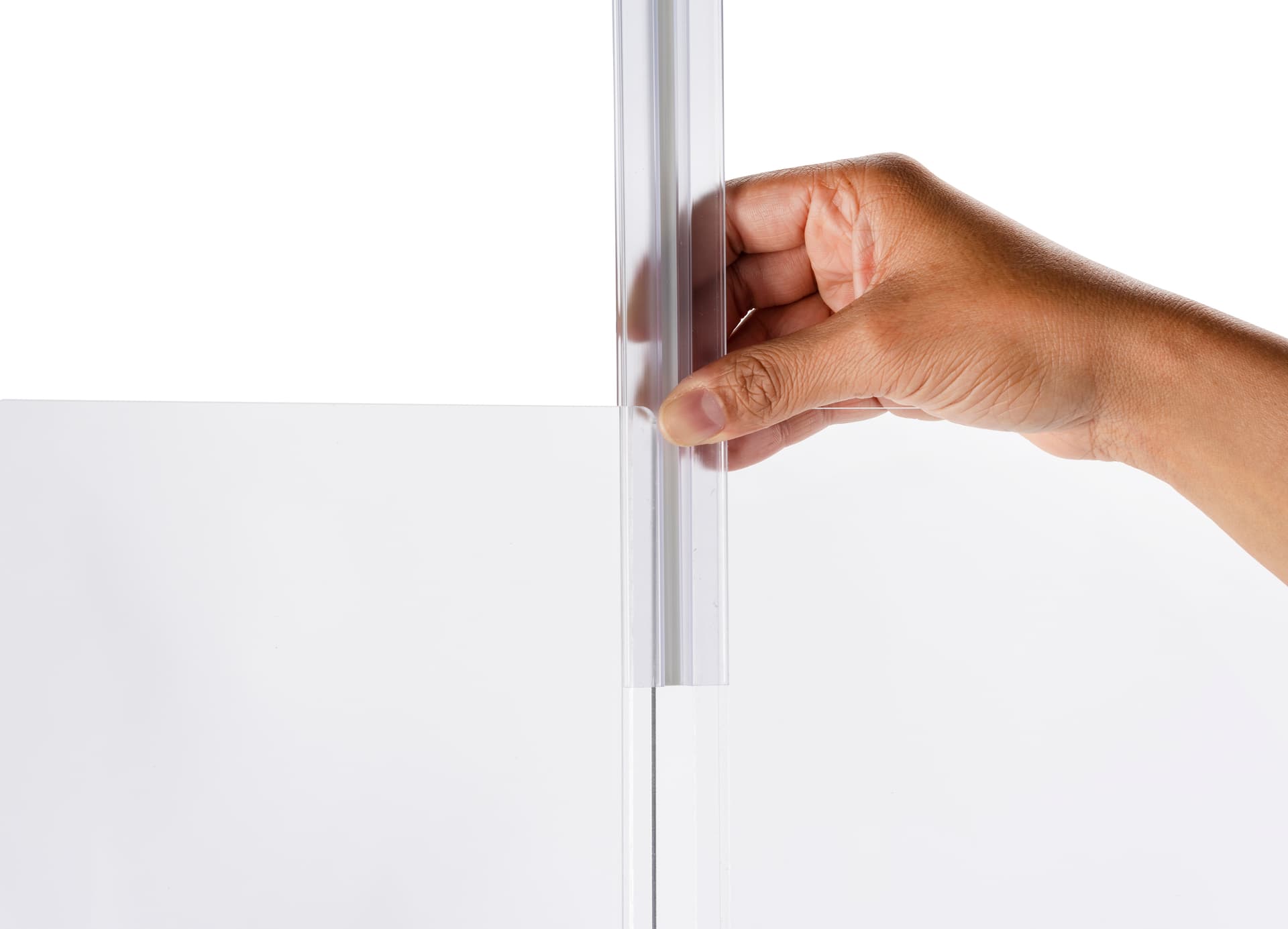 Expandable acrylic sneeze shield kit with hinge connectors