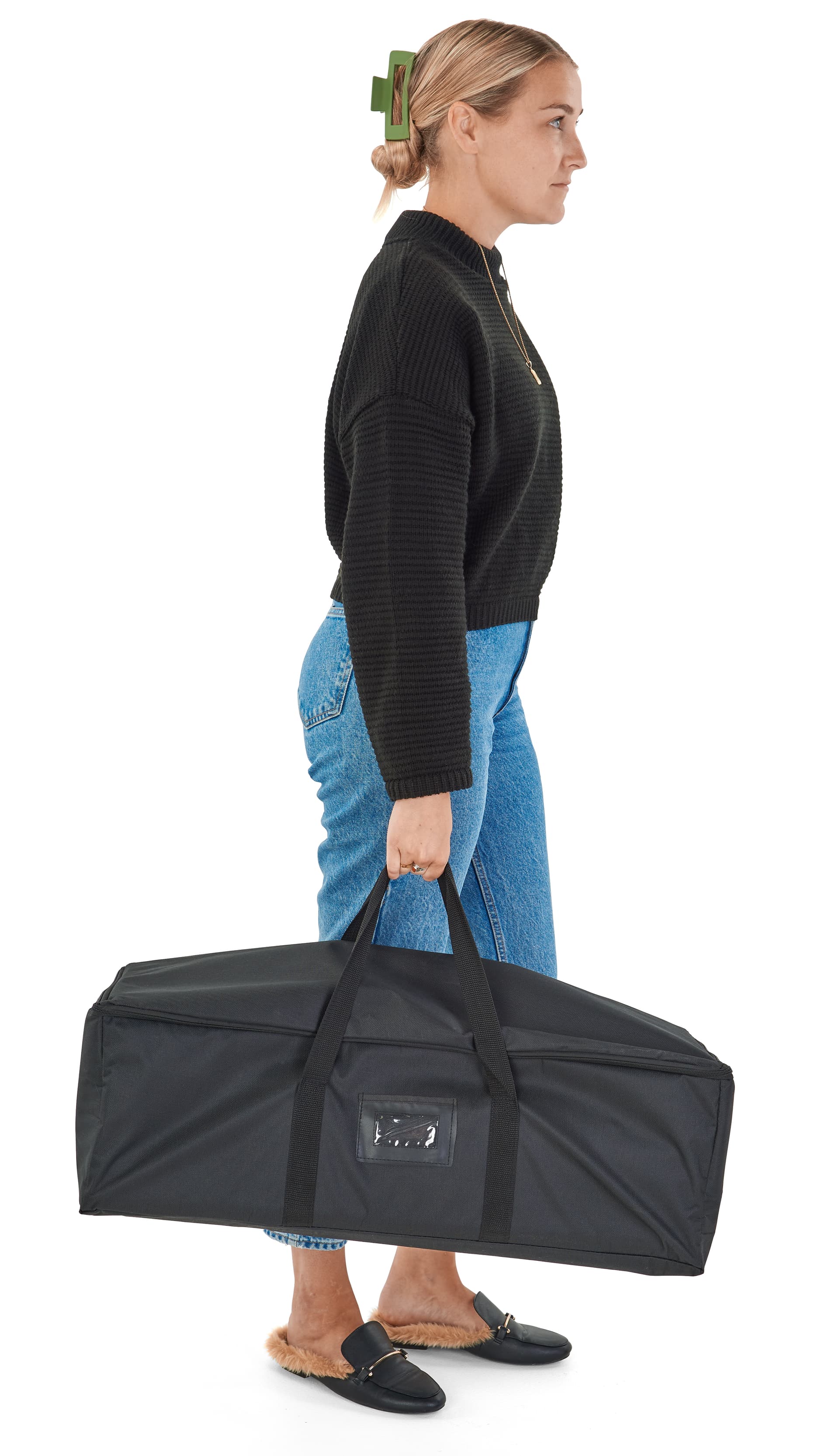 Mobile fitting room frame with transport storage bag