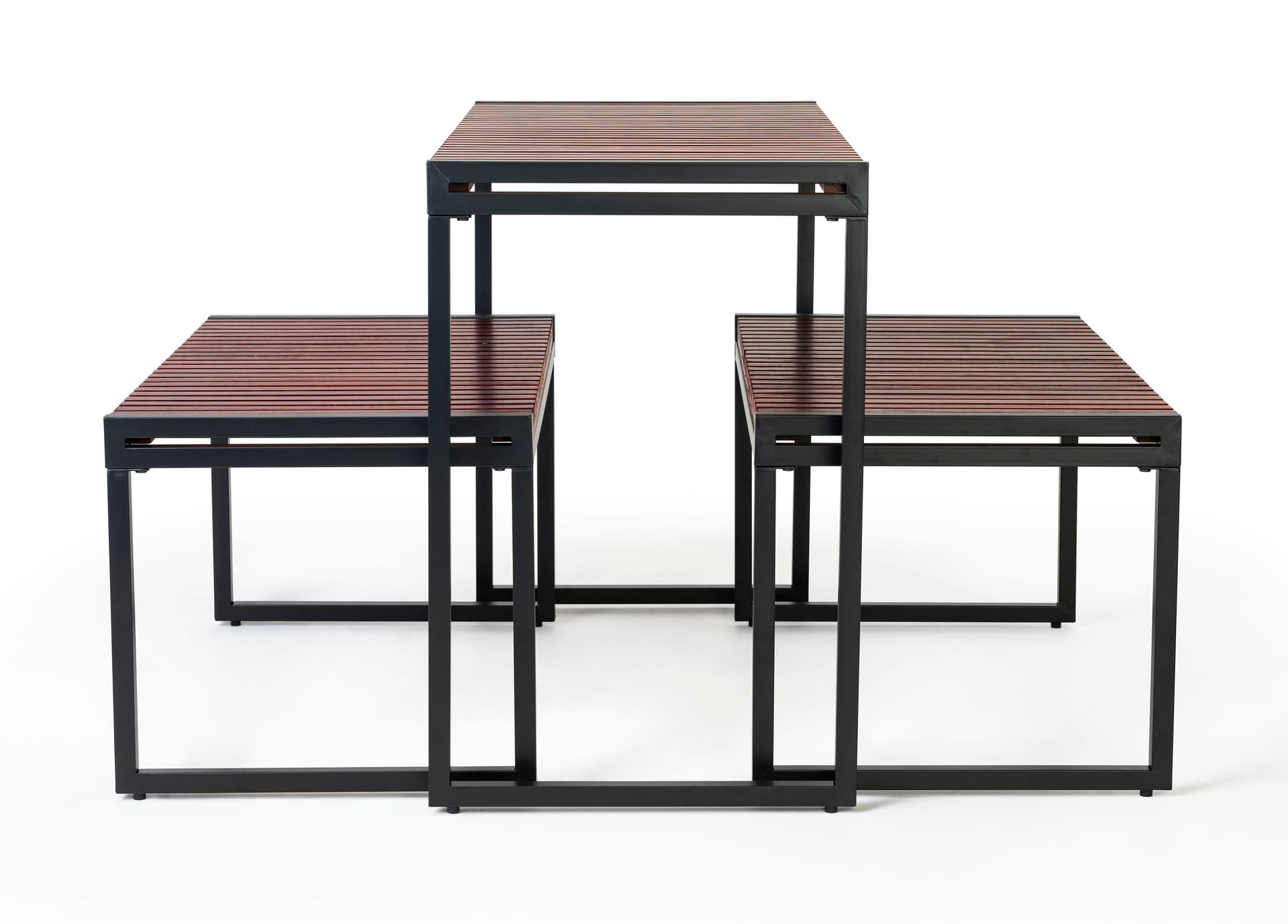 3-Piece rustic nesting table has sturdy wood and metal construction