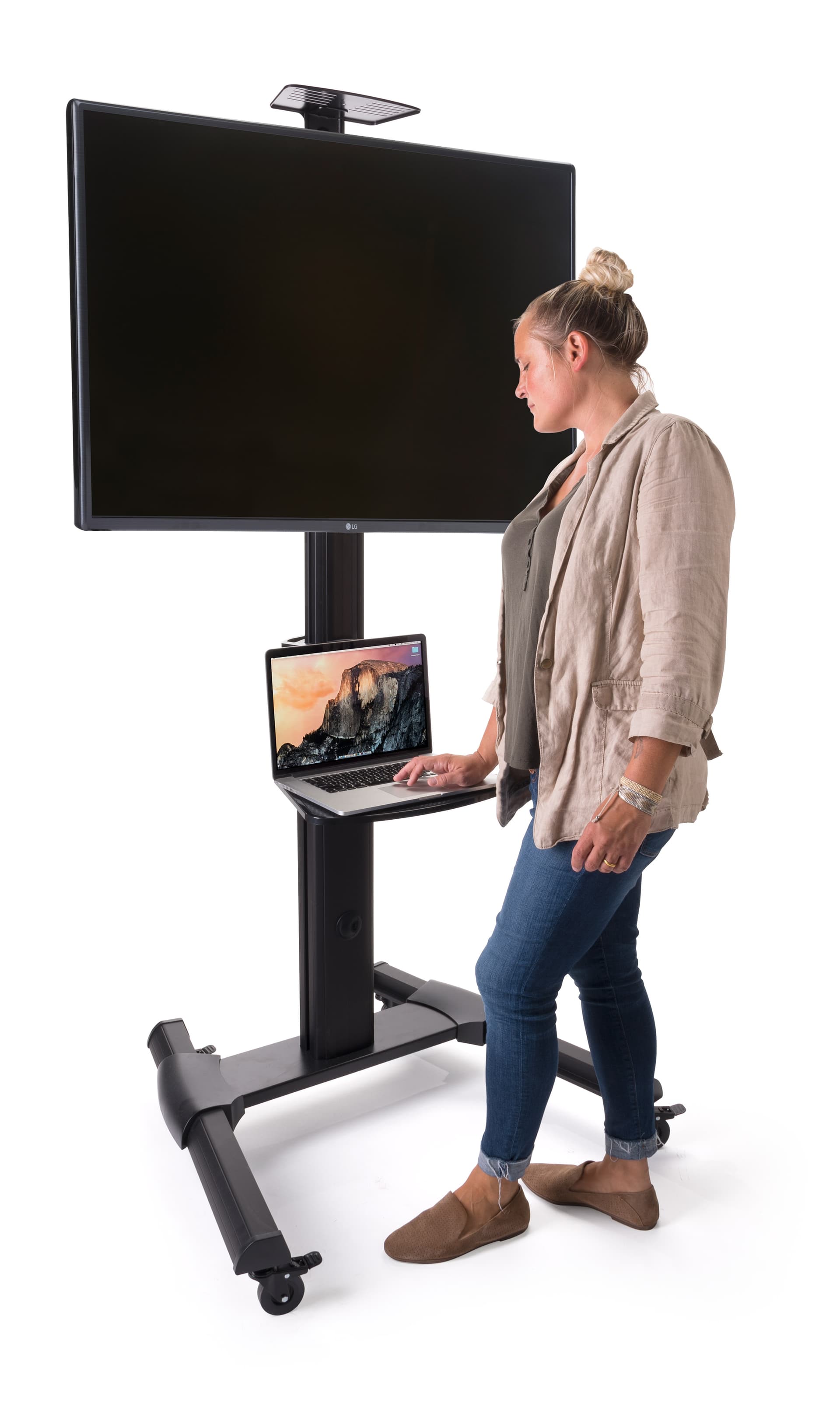 110 lb weight capacity widescreen monitor stand on wheels