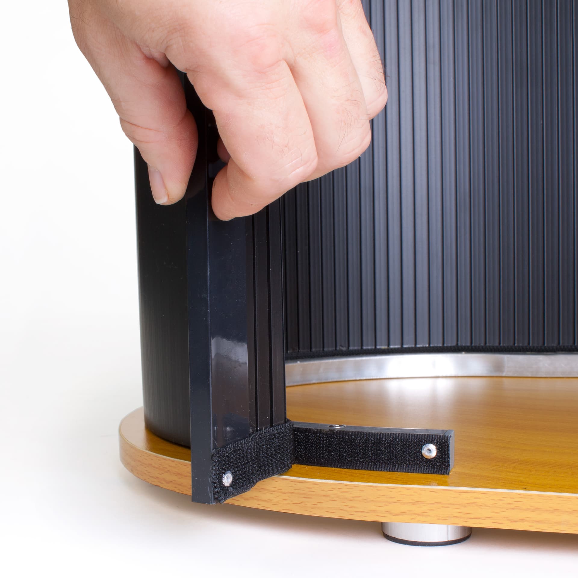 Custom Curved Counter is Easy to Transport