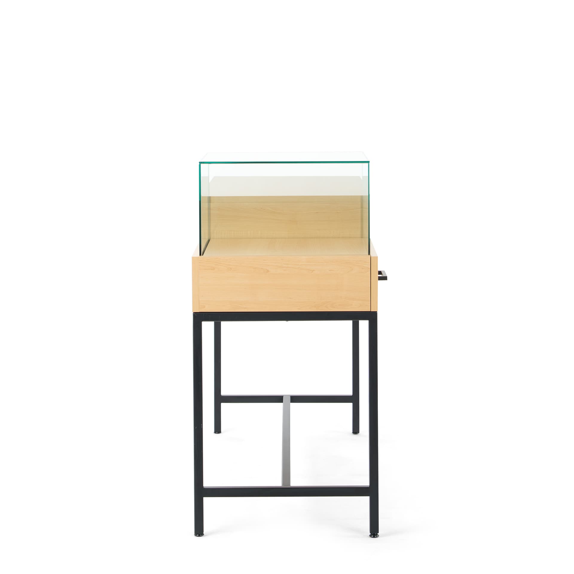 Retail showcase display table with versatile design