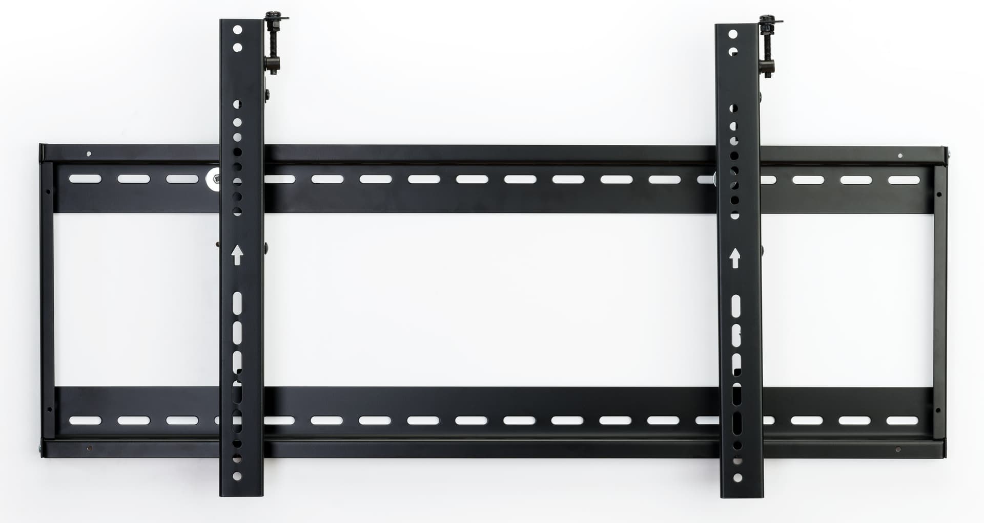 4-Screen LCD Video Wall Display System with 4 mounts included 