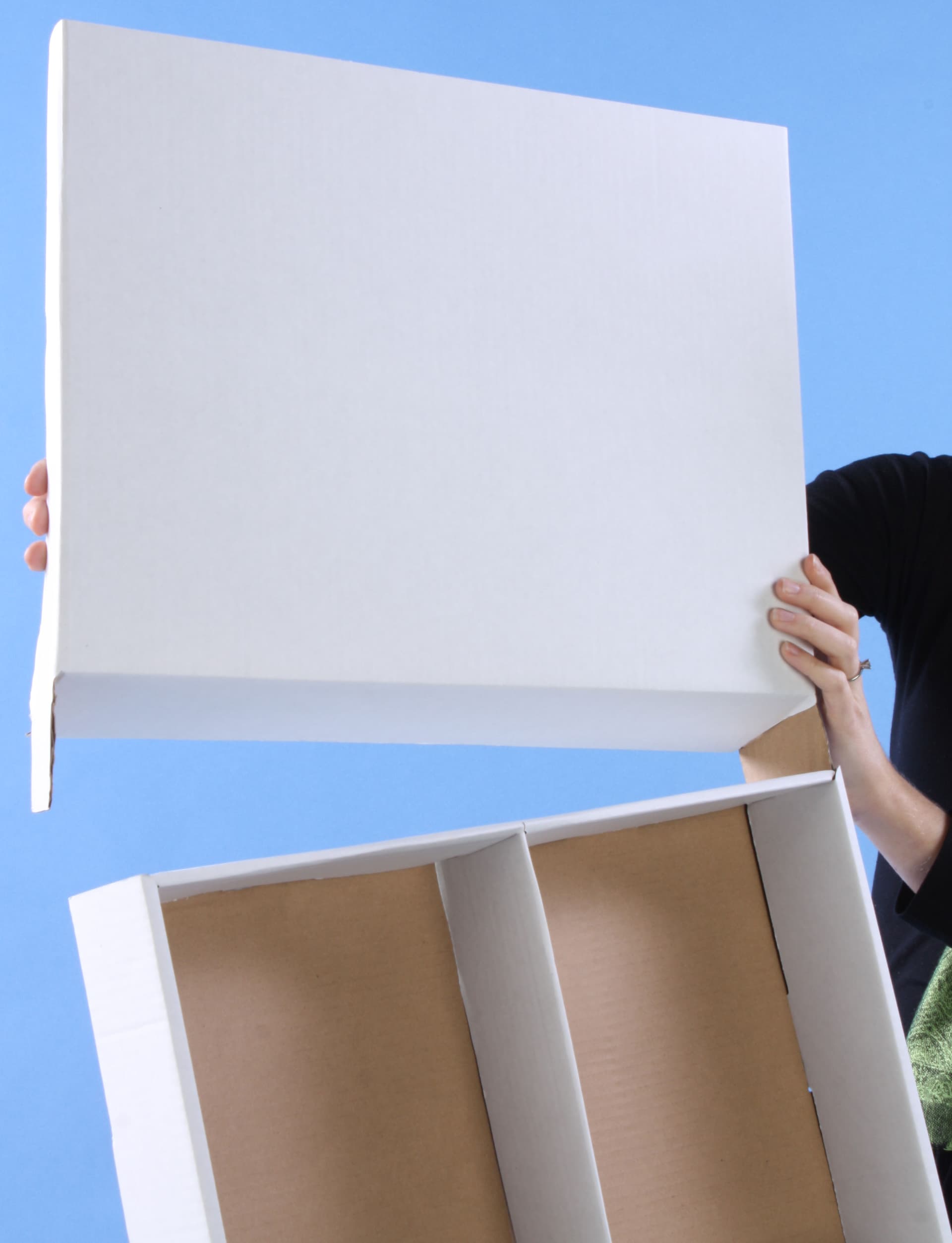 Cardboard Magazine Holder: White Corrugated Cardboard