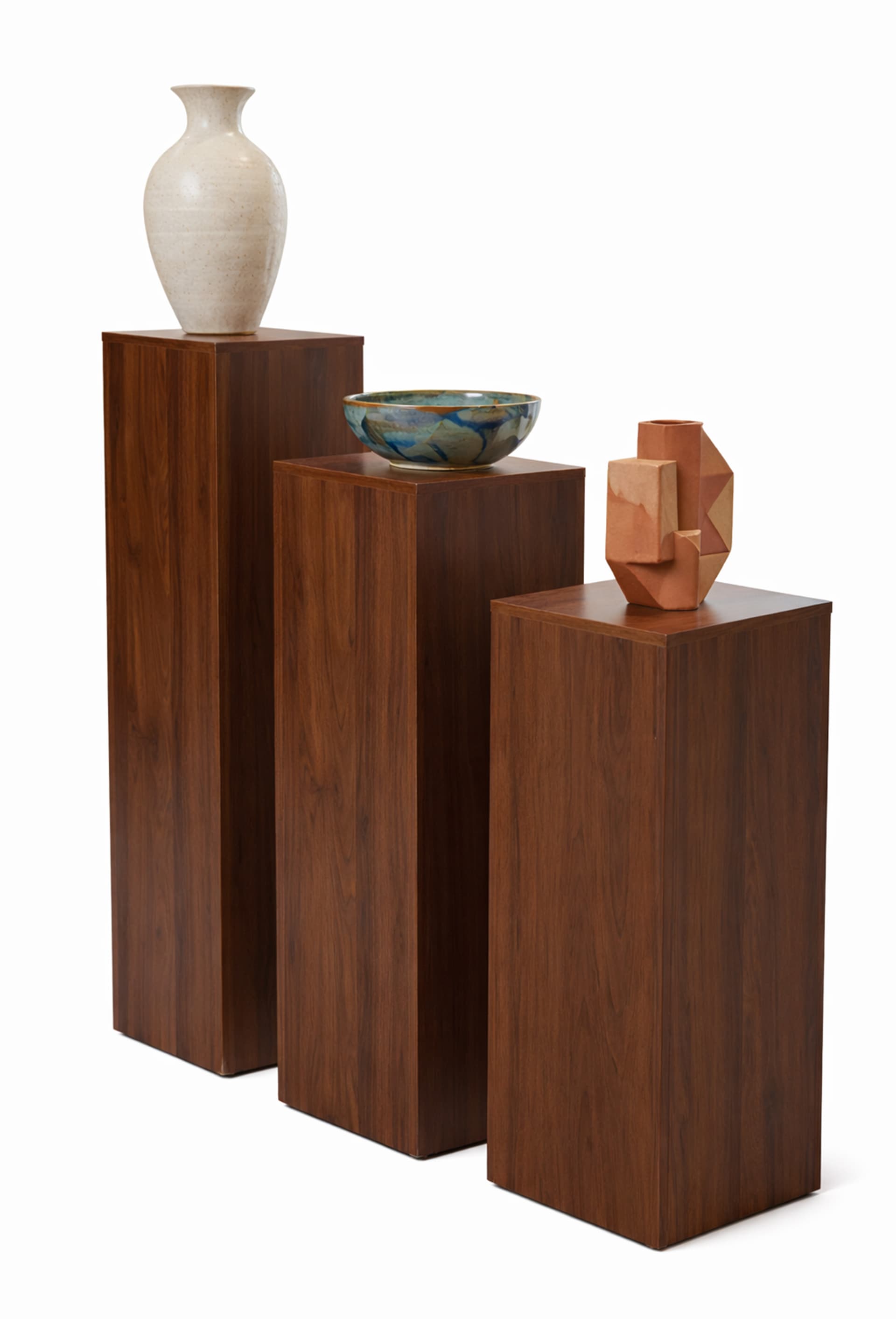 Wood grain pedestals with wood grain finish