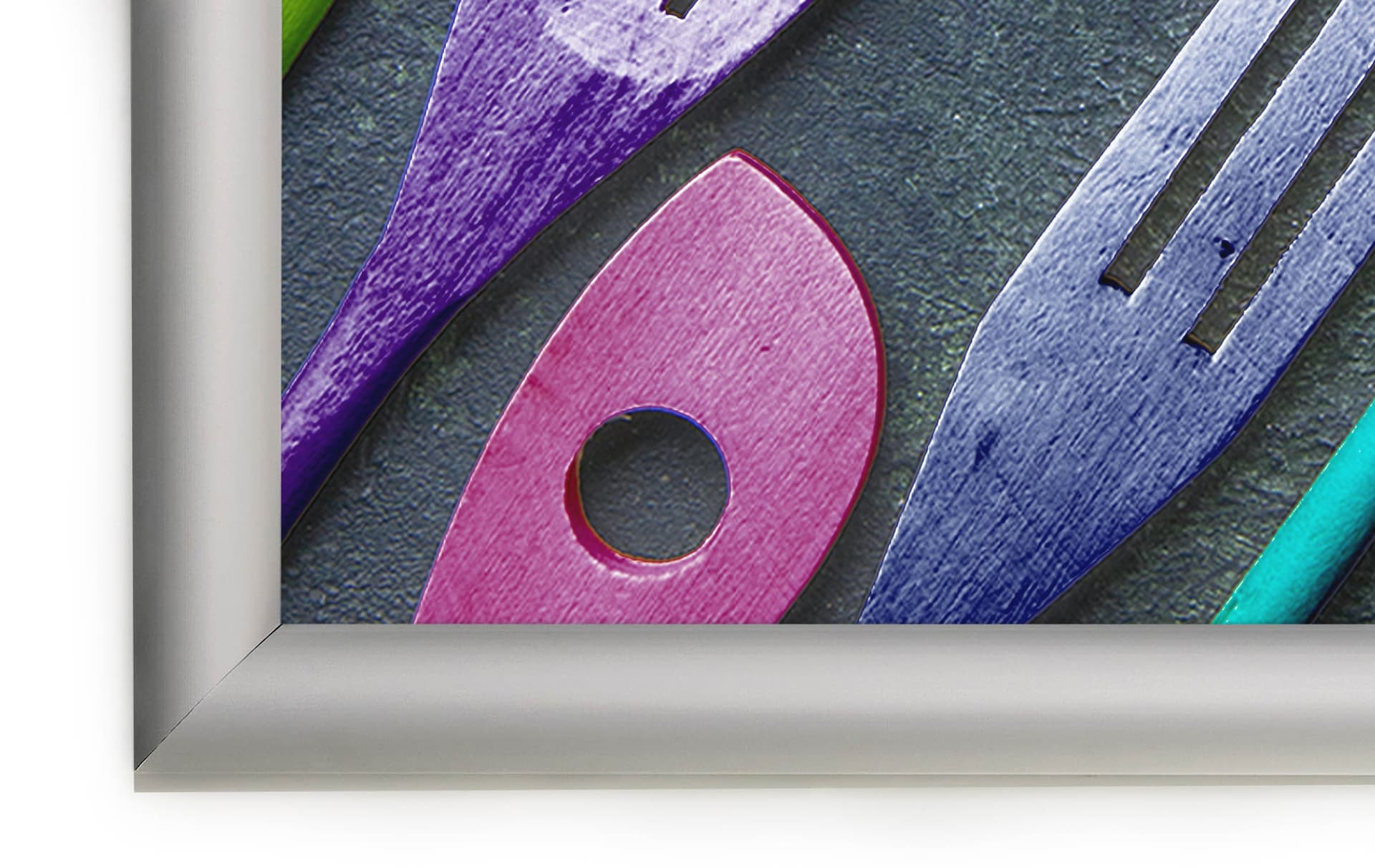 Silver aluminum snap frame with 1 inch bezel 