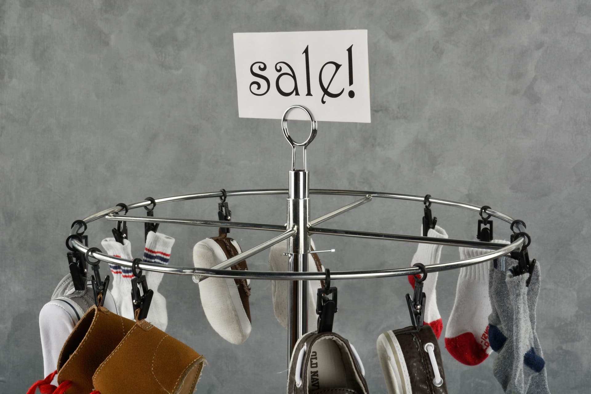 Wire Rack Clips | Hooks for Floorstanding and Countertop Spinners ...